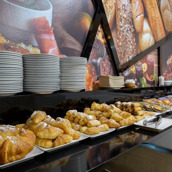 Free High-Speed Wi-Fi